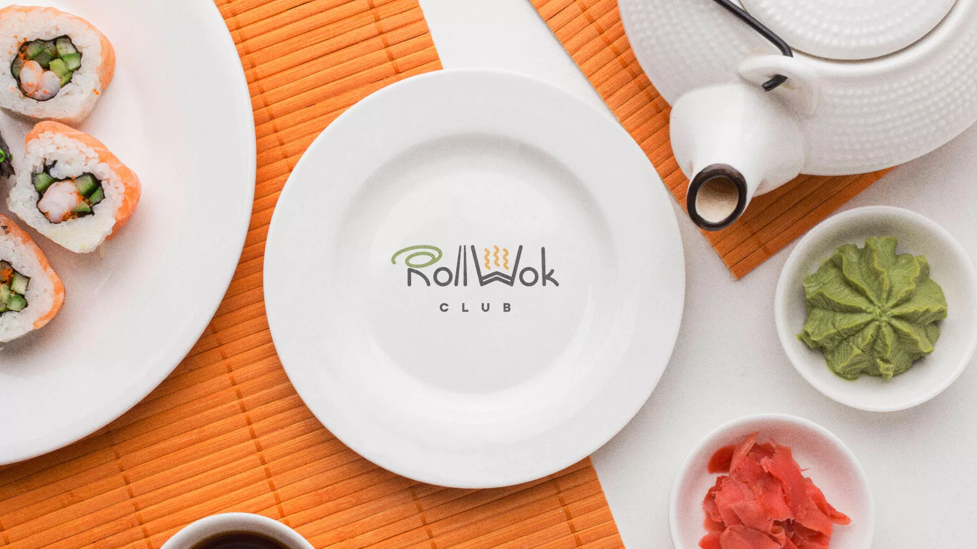 Разработка логотипа и фирменного стиля в Верхней Пышме для суши-бара «Roll Wok Club» Разработка логотипа и фирменного стиля в Верхней Пышме для суши-бара «Roll Wok Club»